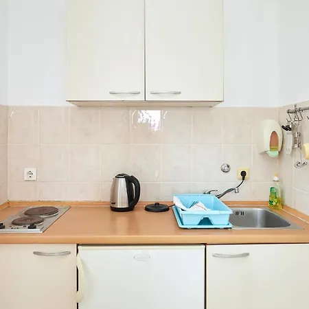 Lovely In With Kitchen