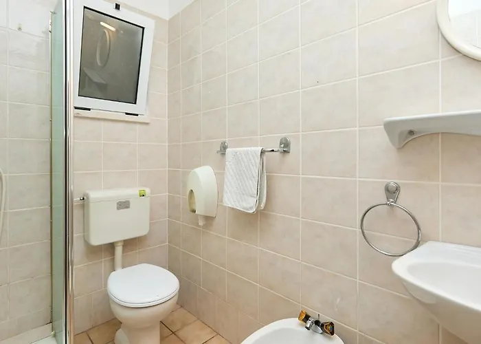 1 Bedroom Lovely In * Saplunara
